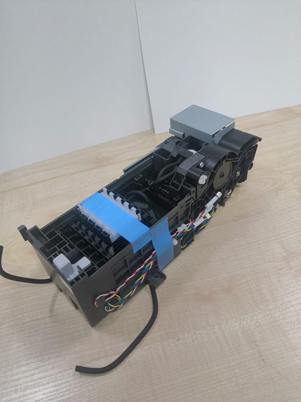 Epson F9300, парковка 1827571 / 1735175 / 1860431
