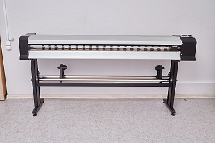 Saga TM-1600B, продольно-поперечный рулонный резак