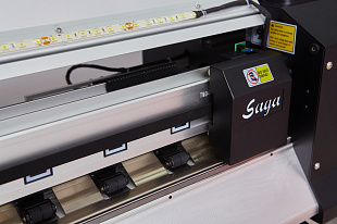Saga TM-1600B, продольно-поперечный рулонный резак